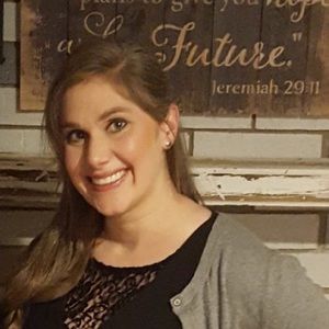 Meet your Posher, Holly